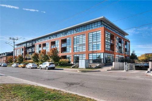 103-155 St Leger St, Kitchener, ON, N2H0B9 | Card Image