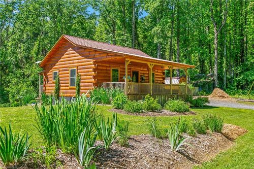 271 Eby Ln, Fancy Gap, VA, 24328-2561 | Card Image