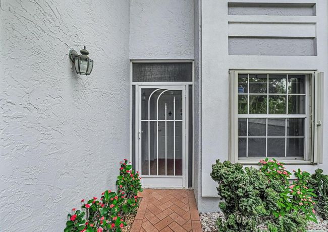 APT-101 - 7372 Lake Meadow Way, Condo with 3 bedrooms, 2 bathrooms and null parking in Boynton Beach FL | Image 6