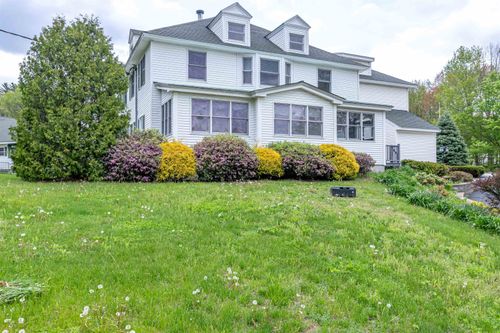 7-29 Center St, Goffstown, NH, 03045-2948 | Card Image