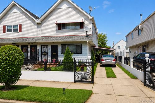 6-24 Beach 64th Street, New York, NY, 11692 | Card Image