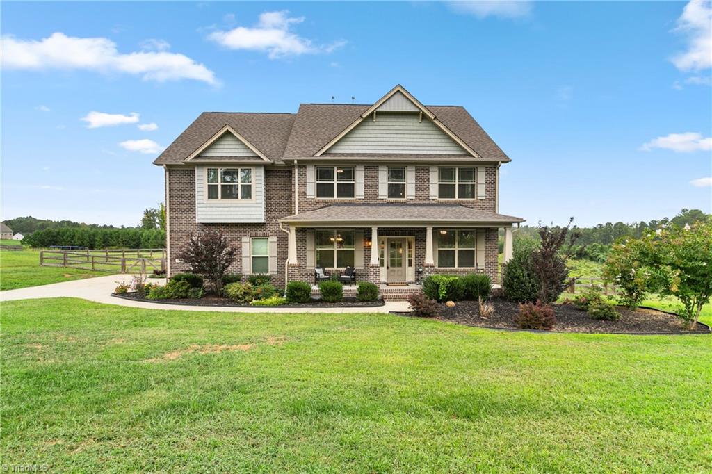 Lunsford Rd, Summerfield, NC 27358