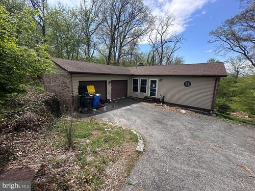 1711 Paulson Dr, YORK, PA, 17406-2457 | Card Image