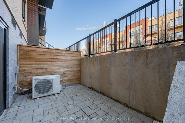 E8 - 20 Palace St, Condo with 2 bedrooms, 2 bathrooms and 1 parking in Kitchener ON | Image 30