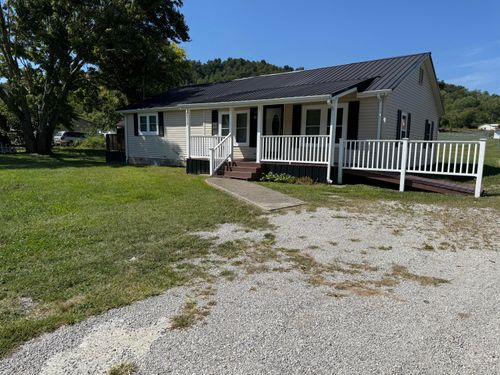 2511 Scaffold Cane Rd, Berea, KY, 40403-9218 | Card Image