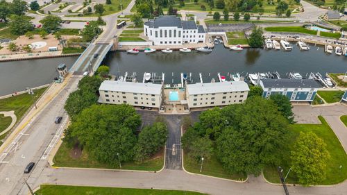 8-2 Marine Dr, Michigan City, IN, 46360-3291 | Card Image