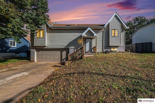 8655 S 143rd Ave, La Vista, NE, 68138-3537 | Card Image