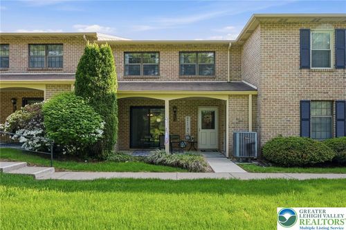 2668 Rolling Green Pl, Macungie, PA, 18062-1441 | Card Image