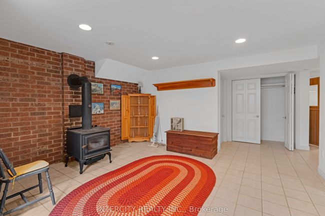 2 - 2197 Concession Rd 2, House other with 2 bedrooms, 3 bathrooms and 10 parking in Palgrave ON | Image 24
