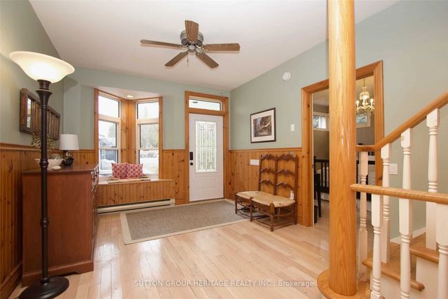 28 Goodman Rd, House other with 5 bedrooms, 5 bathrooms and 3 parking in Fenelon Falls ON | Image 7