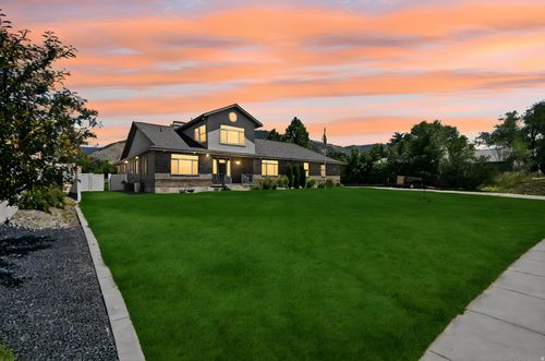 580 N 300 E, Millville, UT, 84326-7641 | Card Image