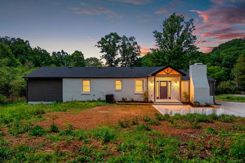 5333 Whites Creek Pike, Whites Creek, TN, 37189-5100 | Card Image