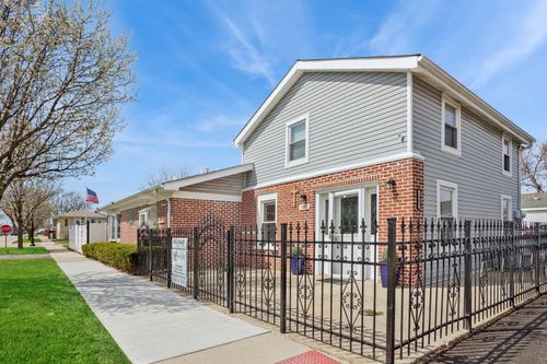 1801 N 39th Ave, Stone Park, IL, 60165-1015 | Card Image