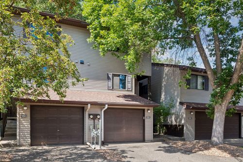 d-109 South Dr, Circle Pines, MN, 55014-3329 | Card Image