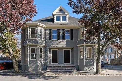 18 Balcomb St, Salem, MA, 01970-1553 | Card Image