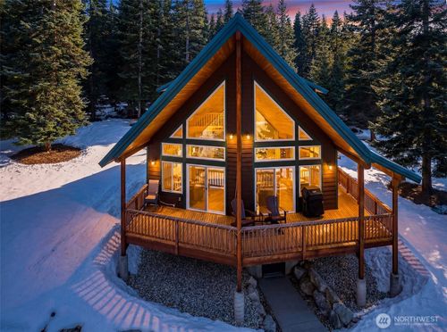 175 Deep Powder Ln, Leavenworth, WA, 98826-5700 | Card Image