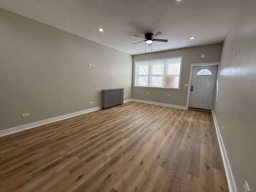 1-3149 N Long Ave, Chicago, IL, 60641-6140 | Card Image