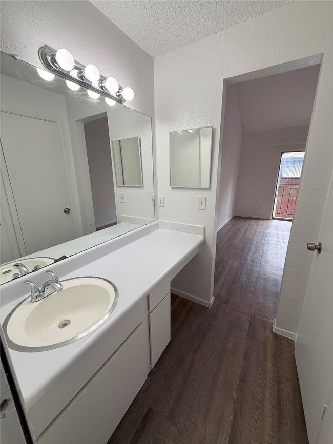 APT-2166 - 7152 Fair Oaks Ave, Condo with 1 bedrooms, 1 bathrooms and null parking in Dallas TX | Image 10