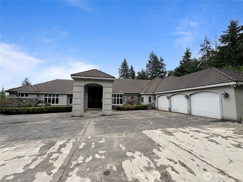 31433 Se 62nd Way, Fall City, WA, 98024-6642 | Card Image