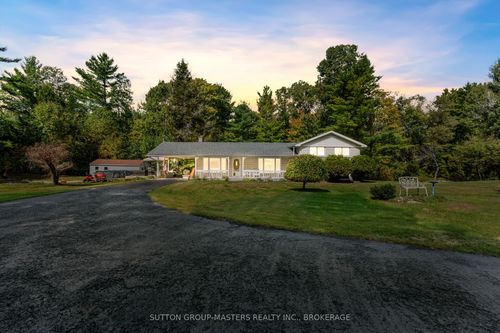 26 Hallecks Rd W, Brockville, ON, K6V5T3 | Card Image