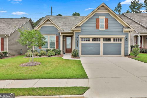 527 Hazelnut Dr, Peachtree City, GA, 30269-1538 | Card Image
