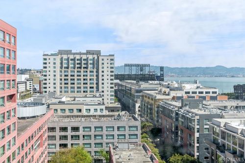 1307-300 Berry St, San Francisco, CA, 94158-1671 | Card Image
