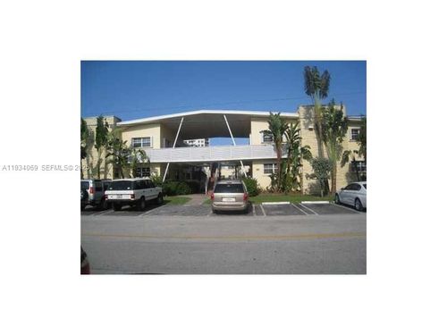 apt-22-9725 Bay Harbor Ter, Bay Harbor Islands, FL, 33154-1793 | Card Image
