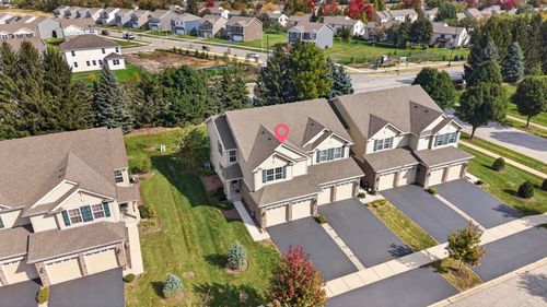 1909 Turtle Creek Ct, Aurora, IL, 60503-4925 | Card Image