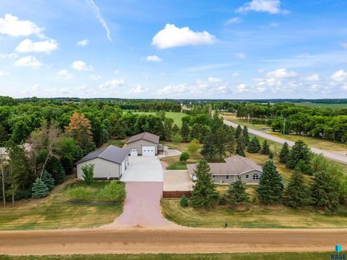 47527 255th St Street, Renner, SD, 57055 | Card Image