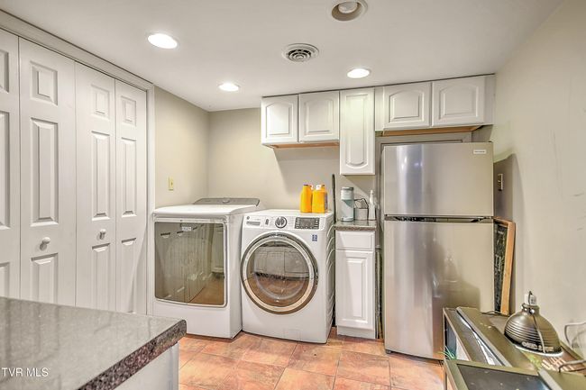 22643 Twin Oaks Rd, House other with 5 bedrooms, 4 bathrooms and null parking in Abingdon VA | Image 56