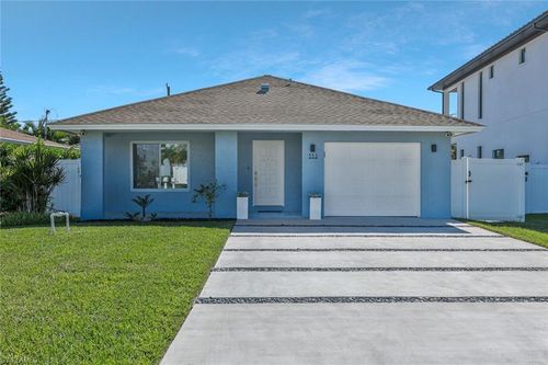 532 103rd Ave N, Naples, FL, 34108-3217 | Card Image