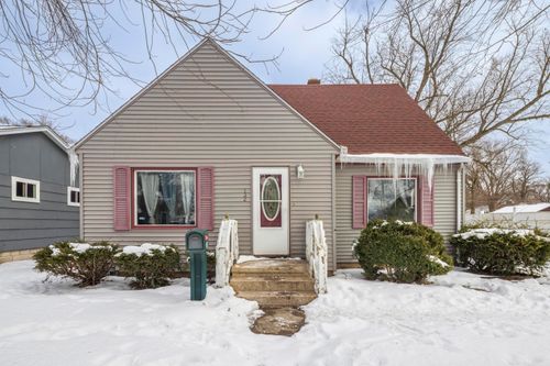132 Hendricks St, Michigan City, IN, 46360 | Card Image