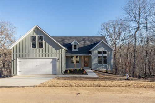 24 Selkirk Dr, Bella Vista, AR, 72715-4303 | Card Image