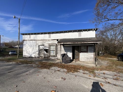 341 Davenport Rd, La Follette, TN, 37766-7034 | Card Image