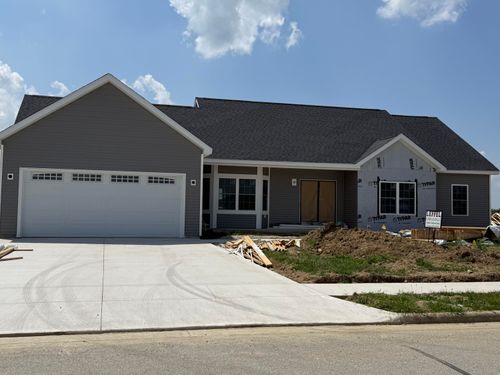 103 Saxony Dr, New Knoxville, OH, 45871-9802 | Card Image