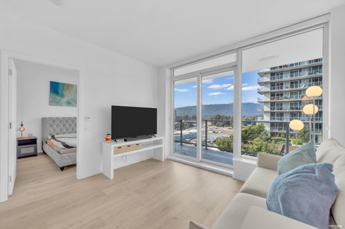 911-3833 Evergreen Pl, Burnaby, BC, V3J0M2 | Card Image