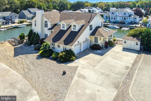 68 Moorage Ave, Bayville, NJ, 08721-1878 | Card Image