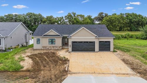 6113 Duggleby Ave, Davenport, IA, 52807 | Card Image