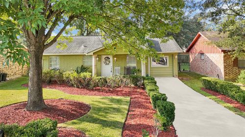 17018 Blairwood Dr, Houston, TX, 77049-1104 | Card Image