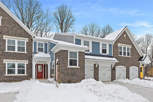 56-303-4206 N Golden Clove Bnd, Sugarcreek Township, OH, 45459-6516 | Card Image