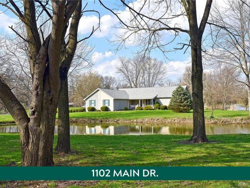 1102 Main Dr, Greenville, OH, 45331-3120 | Card Image