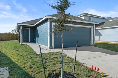 7230 Brownleaf Dr, San Antonio, TX, 78227-1203 | Card Image