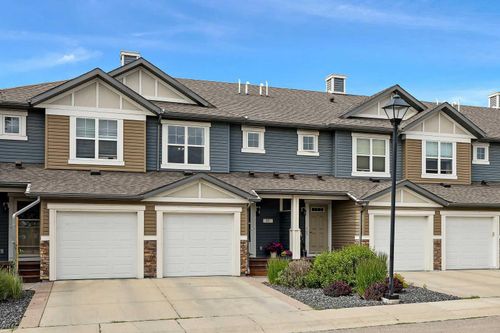 21 Chaparral Valley Gdns Se, Calgary, AB, T2X0P8 | Card Image