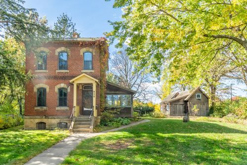 820 Owens Street N, Stillwater, MN, 55082 | Card Image