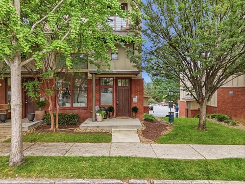 840 E 8th St, Chattanooga, TN, 37403-2601 | Card Image