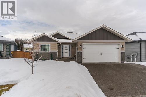 9060 Tatlow Pl, Prince George, BC, V2K0B5 | Card Image