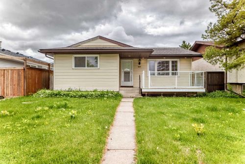 6607 Malvern Rd Ne, Calgary, AB, T2A5C3 | Card Image