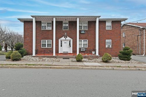 511 Franklin Ave, Belleville, NJ, 07109-1514 | Card Image