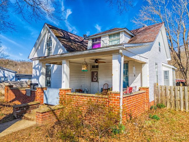 21 W 8 Th St, House other with 3 bedrooms, 1 bathrooms and null parking in Manchester OH | Image 5