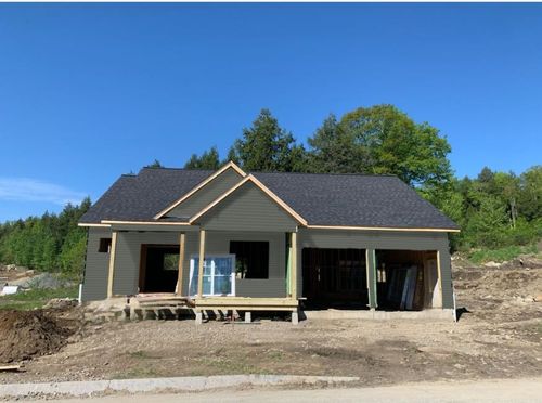9 Rock Ridge Boulevard, Lebanon, NH, 03784 | Card Image